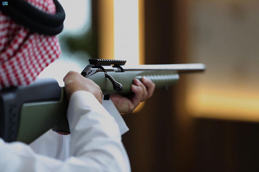 معرض الصقور والصيد السعودي الدولي  يشهدإقبال واسع  على  أجنحة الأسلحة