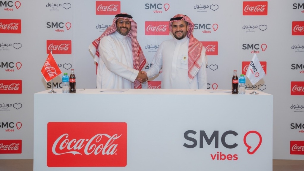الوسائل السعودية وشركة كوكاكولا يوقعان اتفاقية شراكة استراتيجية