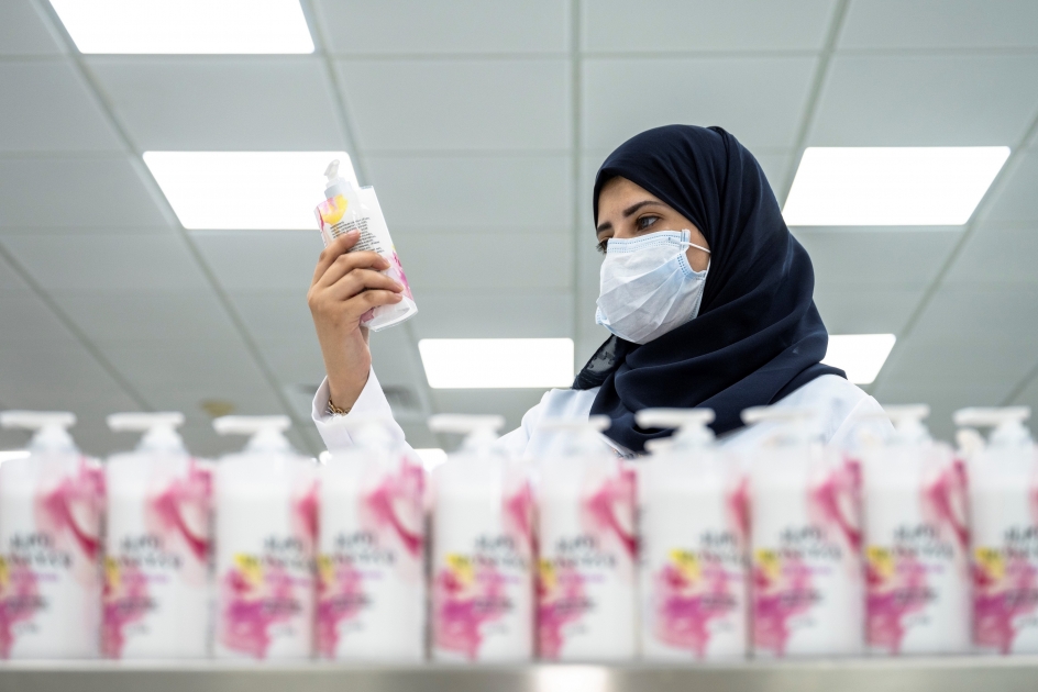 أرامكو السعودية تدشن مصنع الورد الطائفي 