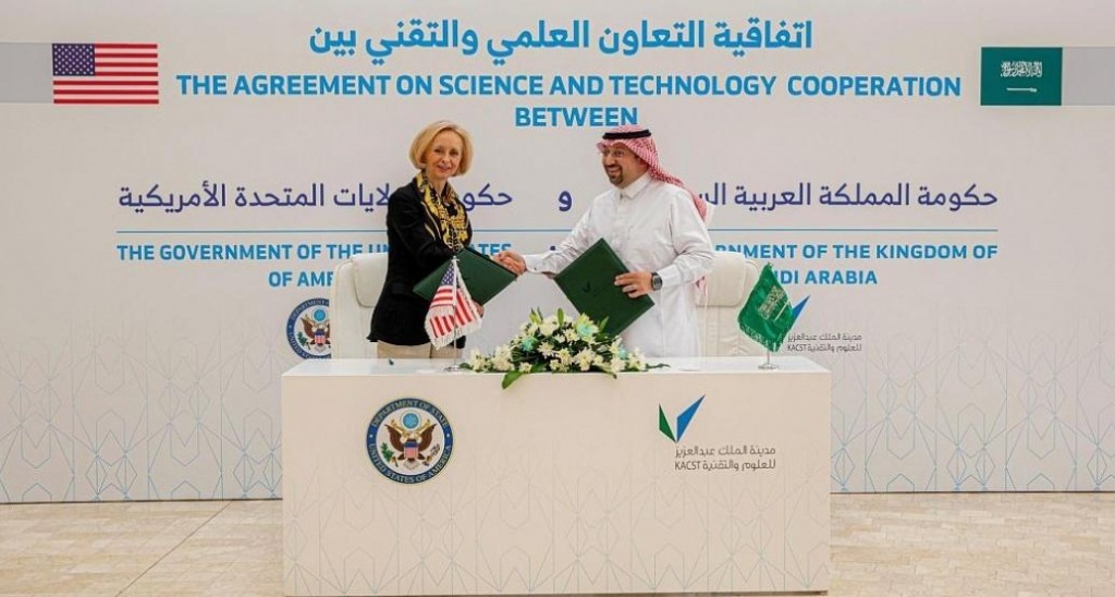 المملكة توقع بروتوكول تعديل وتمديد اتفاقية التعاون العلمي والتقني مع الولايات المتحدة الأمريكية